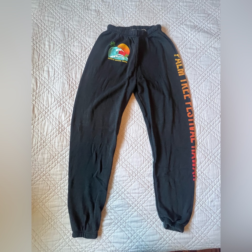 Aviator Nation North Shore Oahu Palm Tree Festival sweatpants, size Small (NWT) - Picture 3 of 13